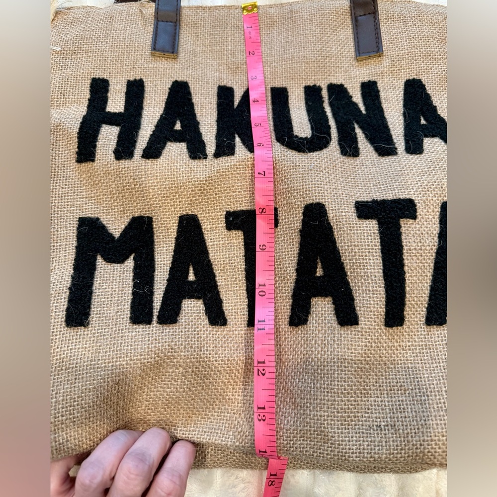 NWOT Hakuna Matata Tan and Black Canvas Tote Bag - Picture 4 of 5